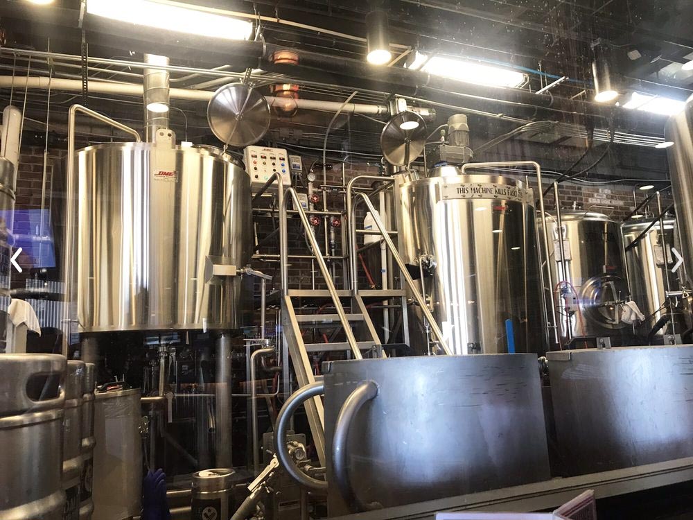 https://www.aaronequipment.com/images/AuctionImages/Screenshot_2020-05-15 Scottsdale Beer Company photos.jpg